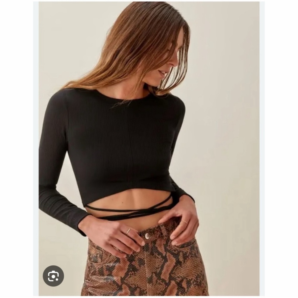 Reformation Pauline Wrap Top - Size Small